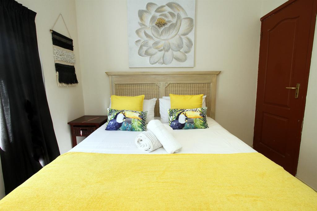 La Dolce Vita Umhlanga Guesthouse Durban Eksteriør billede