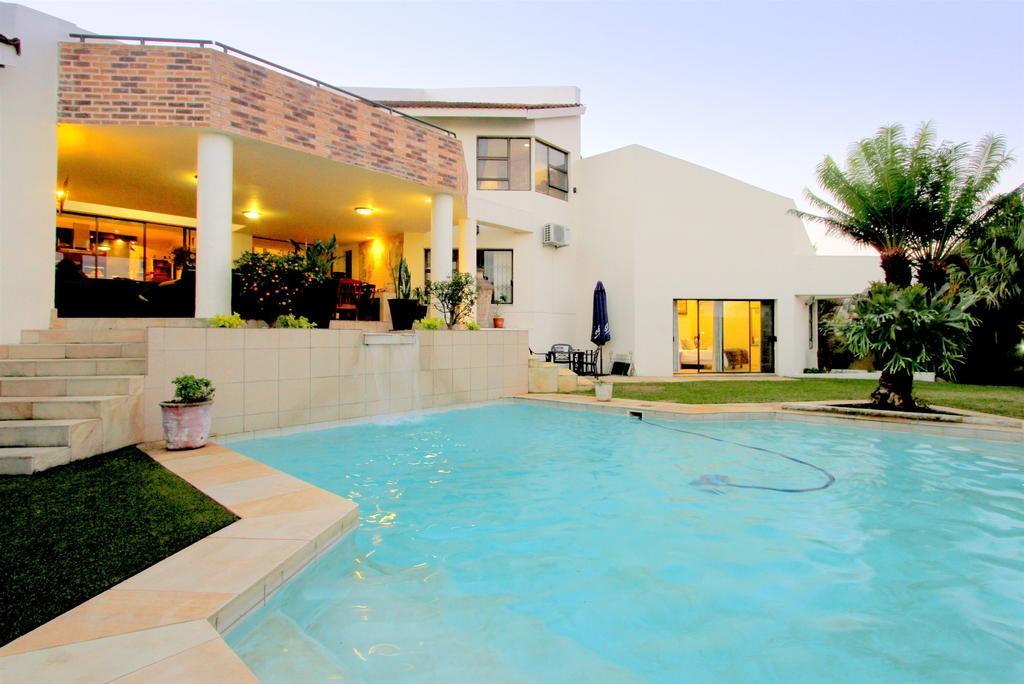 La Dolce Vita Umhlanga Guesthouse Durban Eksteriør billede